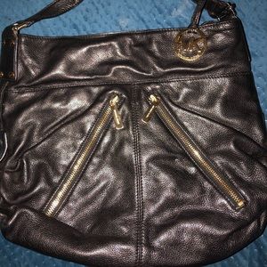 Micheal Kors Black Leather Purse
